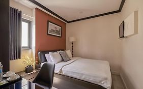 Khách sạn The One Premium